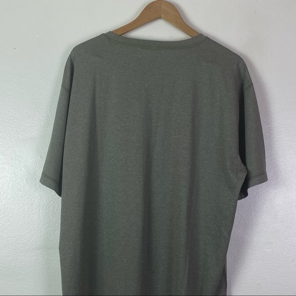 Vuori 2XL ARMY HEATHER GREEN Short Sleeve Tradewind Performance Tee T-Shirt - Picture 6 of 9